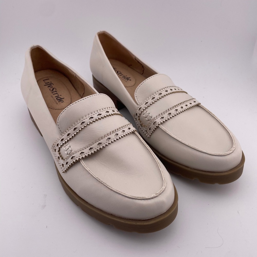 LifeStride Loafers Women's 7.5M Cream Leather Comfort Slip On Shoes London‎ NEW